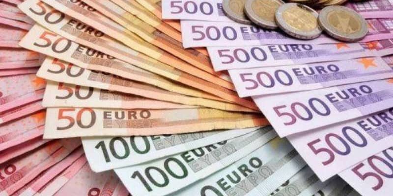 Một số lưu ý khi đổi tiền sang EURO
